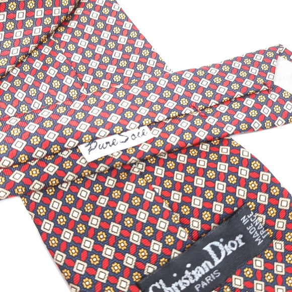 Christian Dior Paris 100% Silk Tie Made in France Geometric Floral Design - Picture 8 of 9